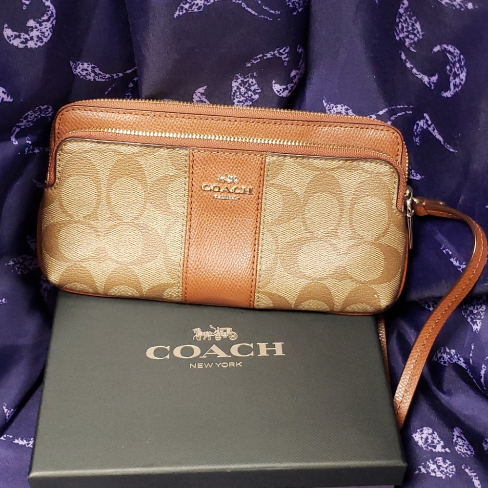 Coach wallet